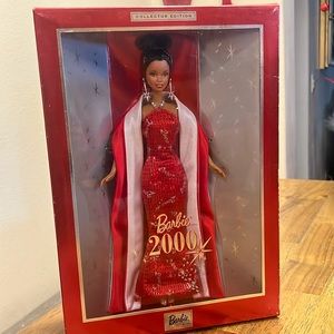 BARBIE 2000 Collector Edition- NEVER BEEN OPEN SMOKE FREE